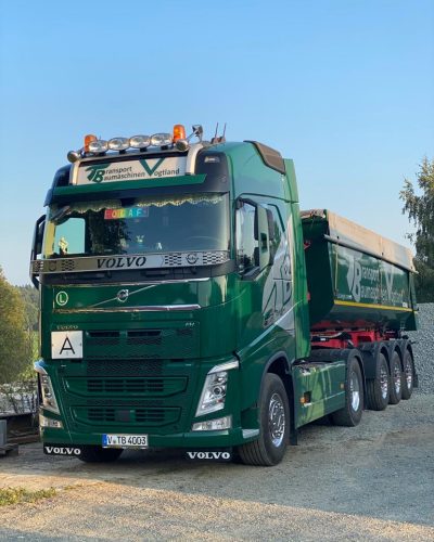 54bc2db6-b0d5-421e-a53b-24823d229f9a